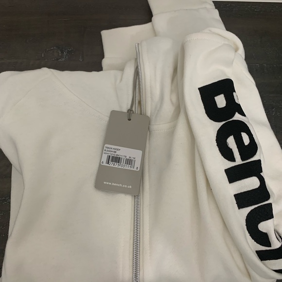 2 for 15 Bench Sweater - Picture 3 of 7